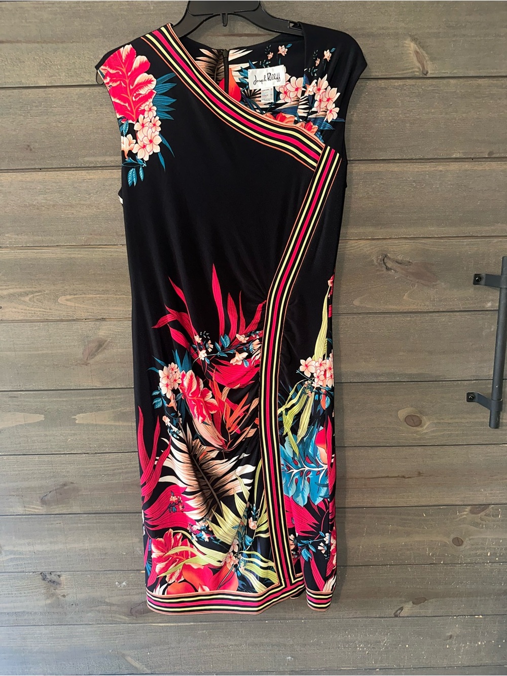 JOSEPH RIBKOFF Black Tropical Floral Sheath Dress